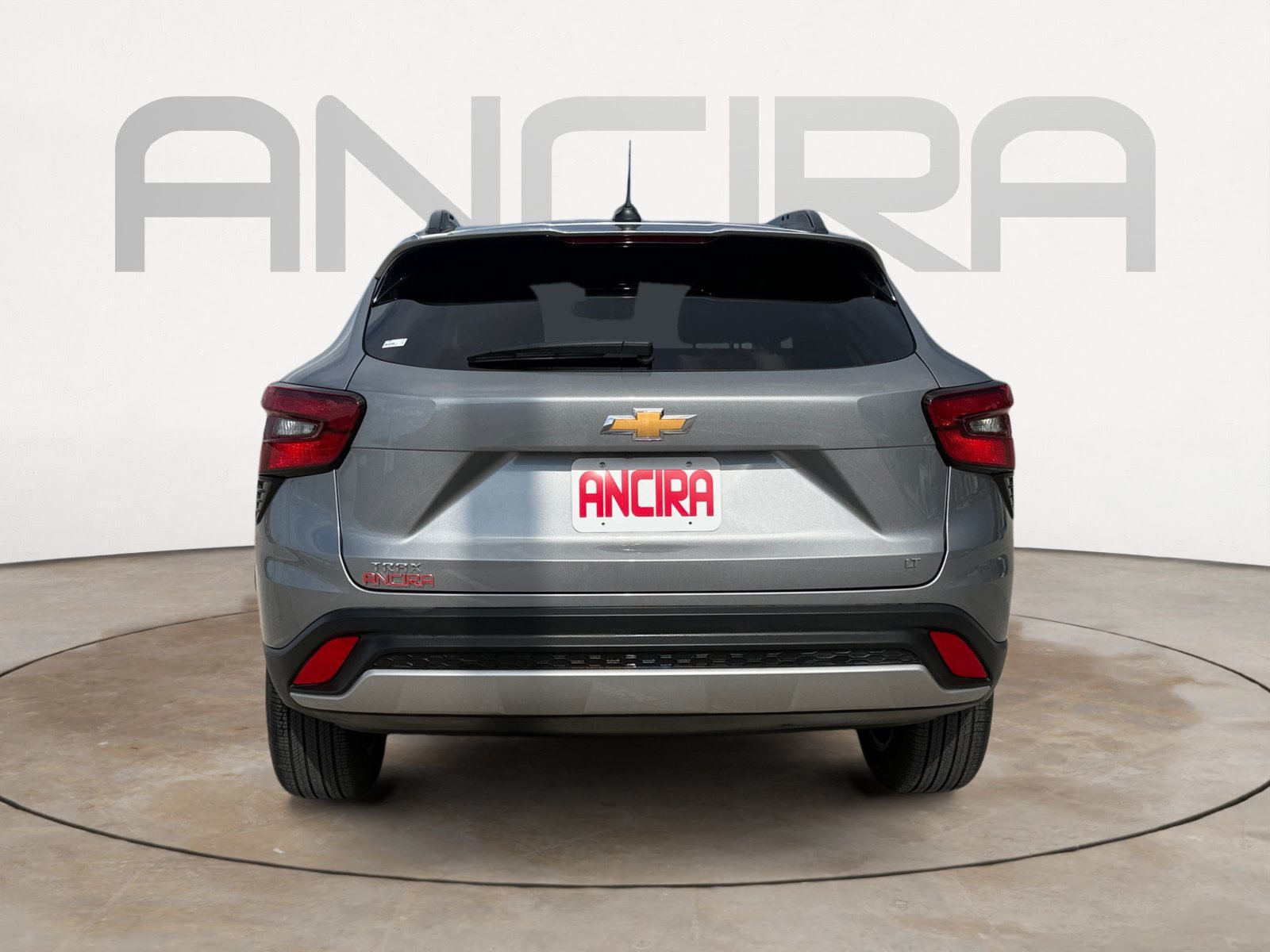 Used 2026 Chevrolet Trax LT FWD image 9