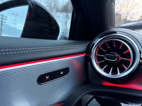 Used 2022 Mercedes-Benz A 220 4MATIC w/ AMG Line image 40