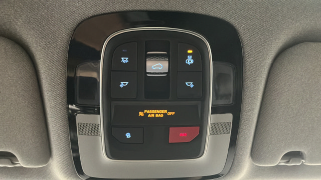 Used 2023 Hyundai Santa Fe Limited AWD/4WD image 36