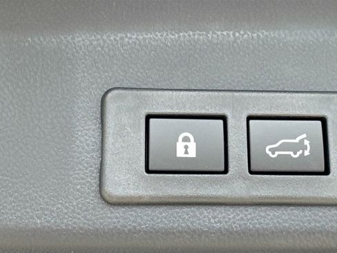 Certified 2025 Subaru Ascent Limited image 37