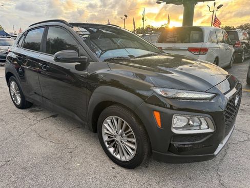 Used 2018 Hyundai Kona SEL w/ SEL Tech Package 02 FWD image 5