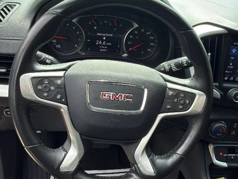 Used 2022 GMC Terrain SLT w/ Elevation Edition FWD image 18