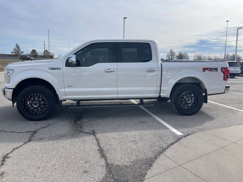 Used 2015 Ford F150 Lariat w/ Equipment Group 502A Luxury image 6