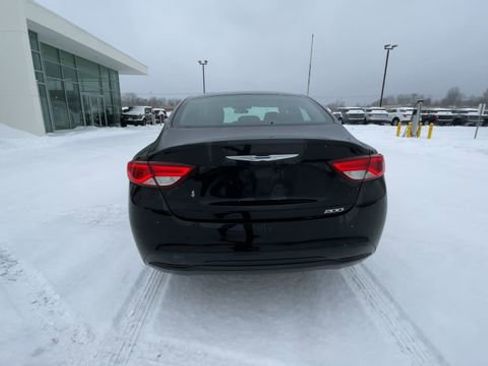 Used 2015 Chrysler 200 LX image 8