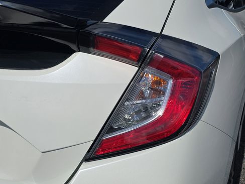 Used 2019 Honda Civic EX image 8