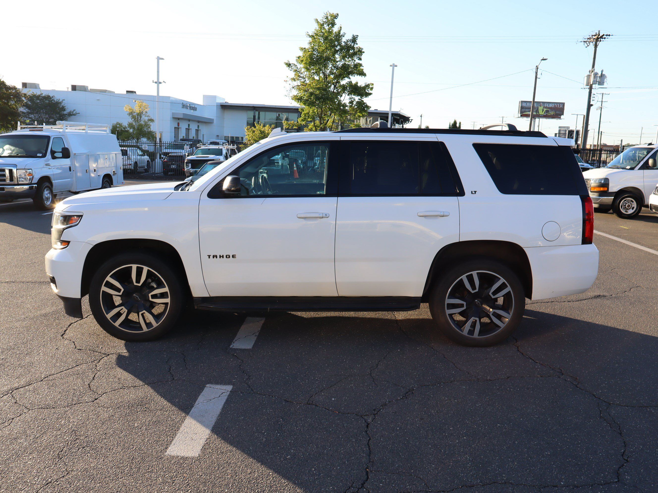 Used 2018 Chevrolet Tahoe LT AWD/4WD image 7