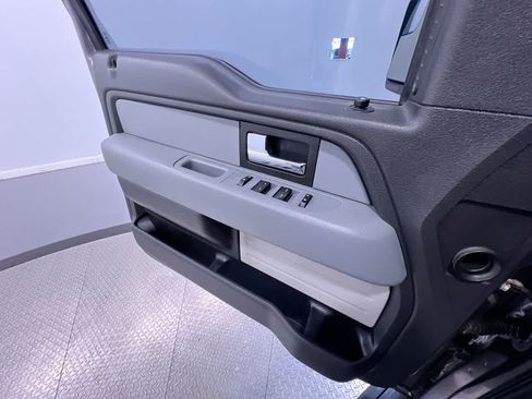 Used 2014 Ford F150 XLT w/ Equipment Group 301A Mid AWD/4WD image 27