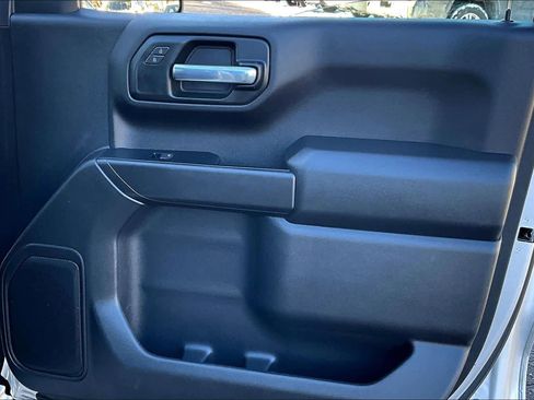 Used 2022 Chevrolet Silverado 1500 Custom Trail Boss image 20