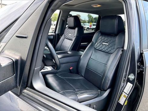 Used 2021 Toyota Tundra Platinum image 10