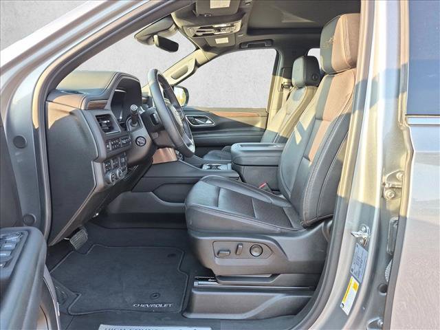 Certified 2024 Chevrolet Tahoe High Country w/ Advanced Technology Package AWD/4WD image 15