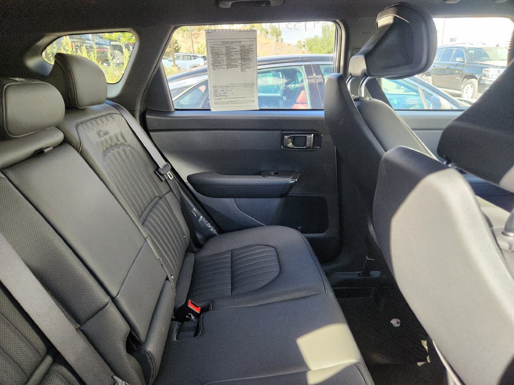 Certified 2027 Kia Seltos X-Line SX AWD/4WD image 8
