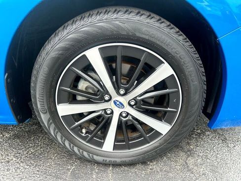 Used 2020 Subaru Impreza 2.0i Premium image 32