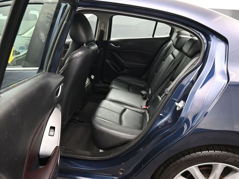 Used 2017 MAZDA MAZDA3 Touring image 31