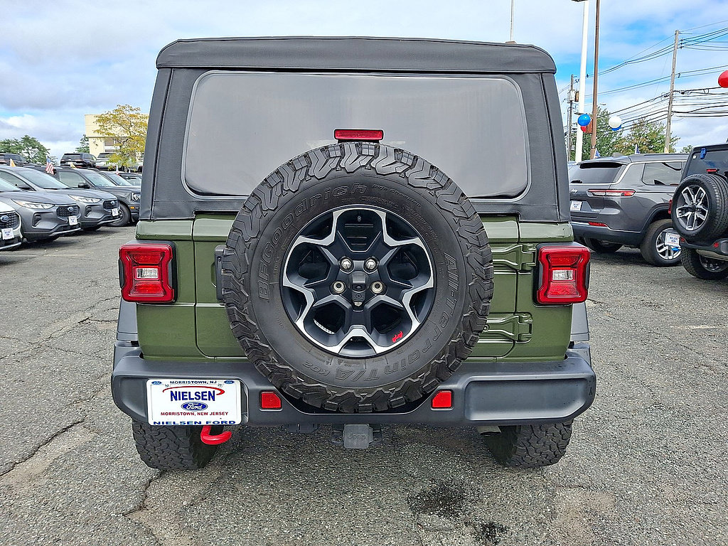 Used 2023 Jeep Wrangler Unlimited Rubicon w/ LED Lighting Group AWD/4WD image 29