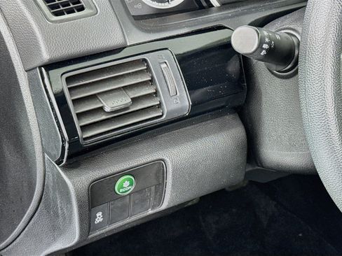 Certified 2017 Honda Accord LX image 10