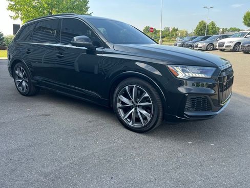 Used 2023 Audi SQ7 Premium Plus w/ Executive Package AWD/4WD image 1