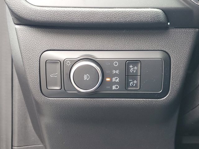 Used 2024 Ford Escape Platinum AWD/4WD image 17