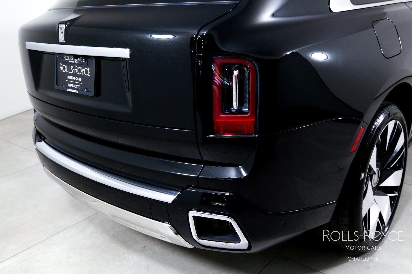 New 2026 Rolls-Royce Cullinan AWD/4WD image 49