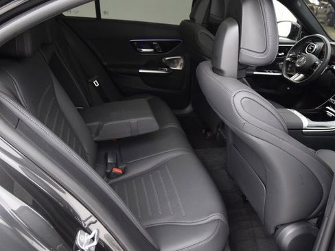 Used 2024 Mercedes-Benz C 300 4MATIC Sedan image 18
