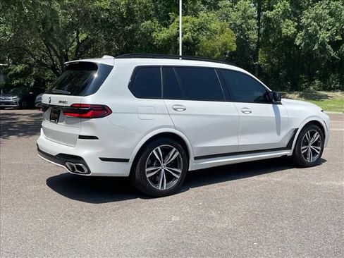 Used 2024 BMW X7 M60i w/ Executive Package AWD/4WD image 25