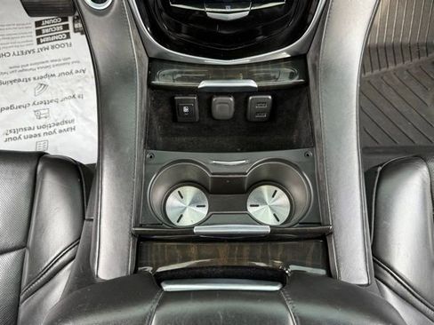 Used 2018 Cadillac Escalade ESV Platinum image 41