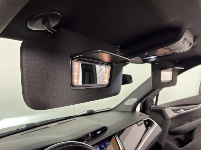 Used 2023 Cadillac XT6 Premium Luxury FWD image 38