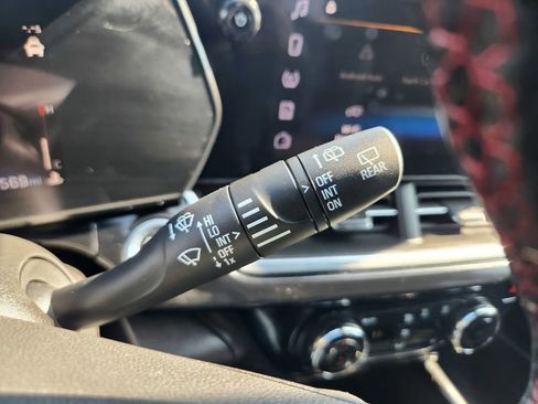 Certified 2024 Chevrolet Trax RS w/ Driver Confidence Package image 20