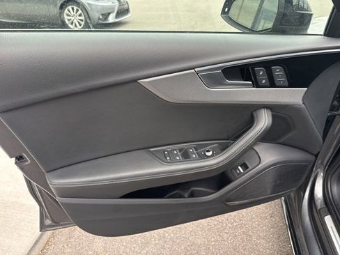 Used 2022 Audi A4 2.0T Premium Plus w/ Premium Plus Package image 7