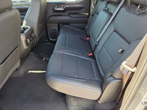 Certified 2024 Chevrolet Silverado 1500 LT Trail Boss w/ LT Trail Boss Premium Package AWD/4WD image 11
