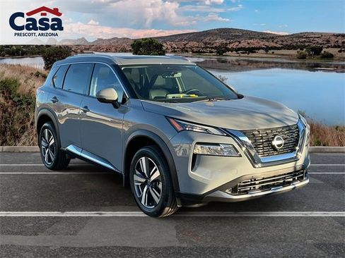 Used 2022 Nissan Rogue SL w/ SL Premium Package image 1