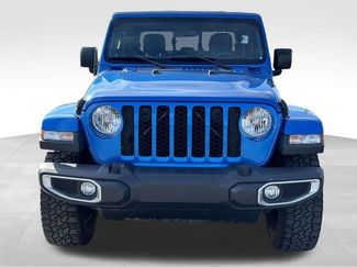 Used 2020 Jeep Gladiator Sport w/ Quick Order Package 24S video 2