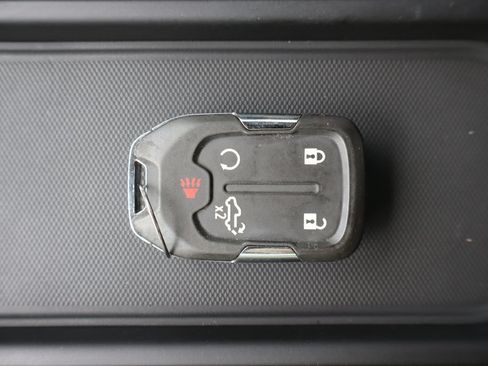 Used 2022 Chevrolet Silverado 1500 LT Trail Boss w/ Bed Protection Package AWD/4WD image 19