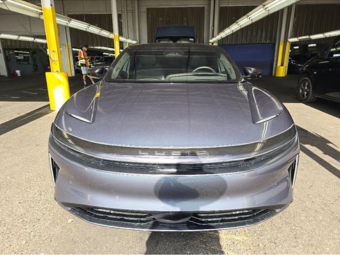 Used 2025 Lucid Air Grand Touring AWD/4WD image 2