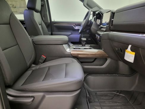 New 2025 Chevrolet Silverado 1500 RST w/ Convenience Package II image 35