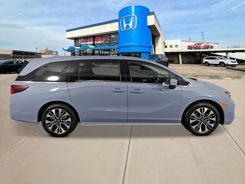 New 2025 Honda Odyssey Elite image 7
