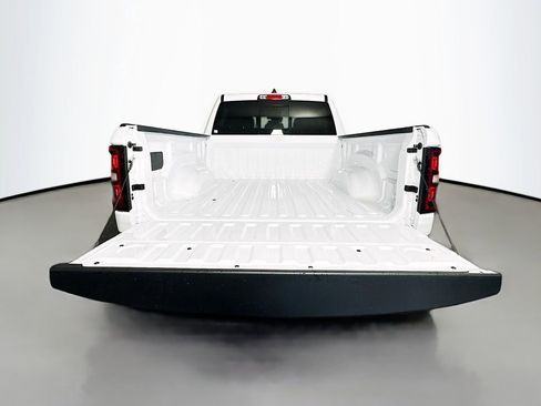 New 2026 RAM 1500 Big Horn w/ Night Edition AWD/4WD image 15