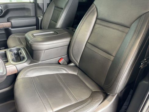 Used 2020 GMC Sierra 2500 Denali w/ Denali Ultimate Package image 23