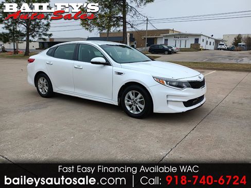 Used 2018 Kia Optima LX image 1