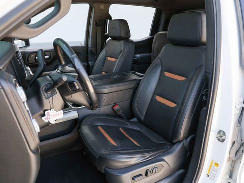Used 2020 GMC Sierra 1500 AT4 w/ AT4 Premium Package AWD/4WD image 17
