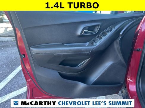Used 2015 Chevrolet Trax LT w/ LT Plus Package image 17