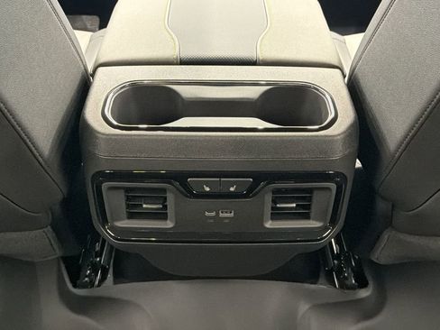 Used 2026 Chevrolet Silverado 1500 ZR2 image 37