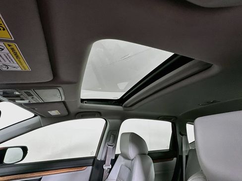 Used 2022 Honda CR-V Touring image 23
