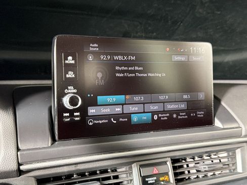 Used 2023 Honda Pilot Elite image 23