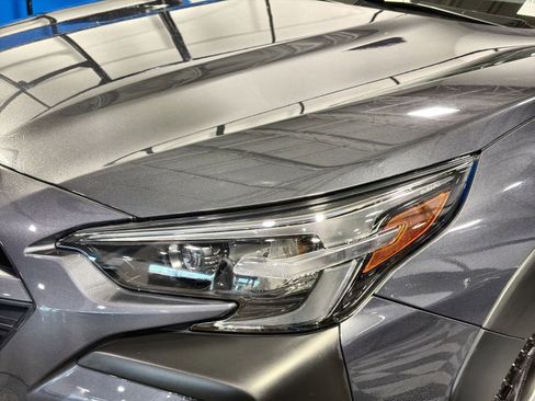 Used 2023 Subaru Outback Limited AWD/4WD image 13