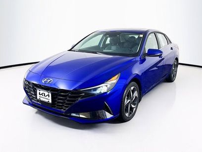 Used 2023 Hyundai Elantra Limited