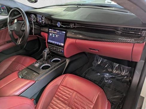 Used 2021 Maserati Quattroporte S GranSport image 23
