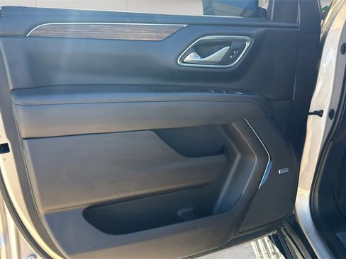 Used 2022 Chevrolet Tahoe High Country image 47