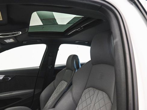 Used 2022 Audi S4 Prestige w/ Prestige Package image 29