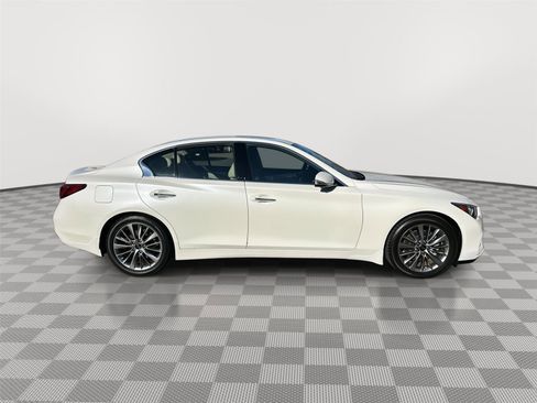 Used 2023 INFINITI Q50 Luxe w/ Cargo Package image 4