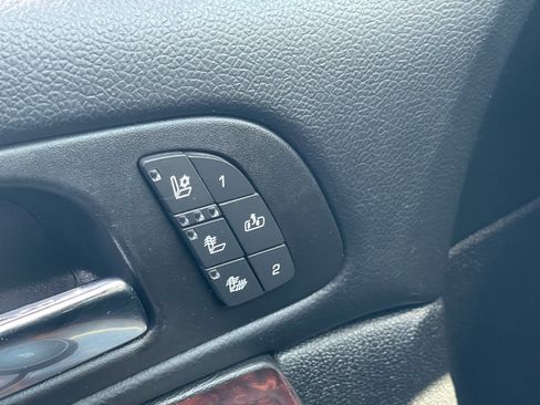 Used 2014 GMC Yukon Denali AWD/4WD image 26